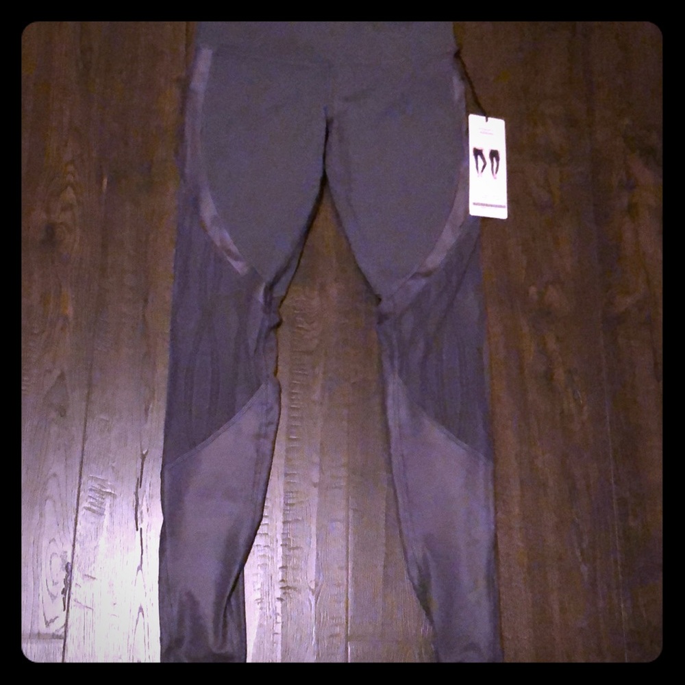 Alo yoga Vitality leggings